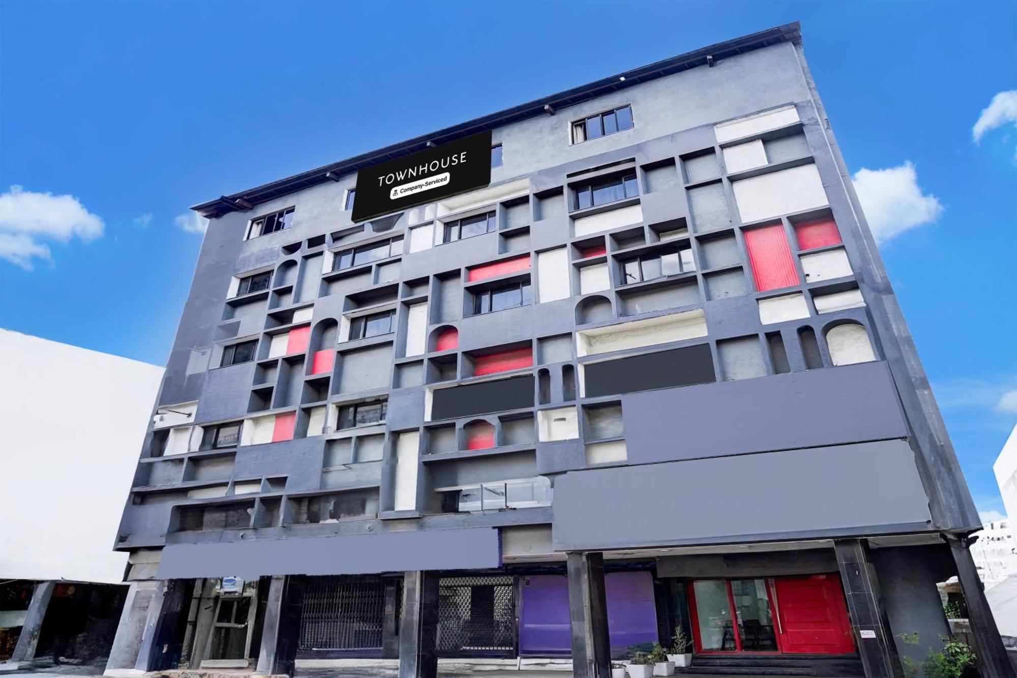 Super Townhouse Nagpur Railway Station Hotel Ngoại thất bức ảnh
