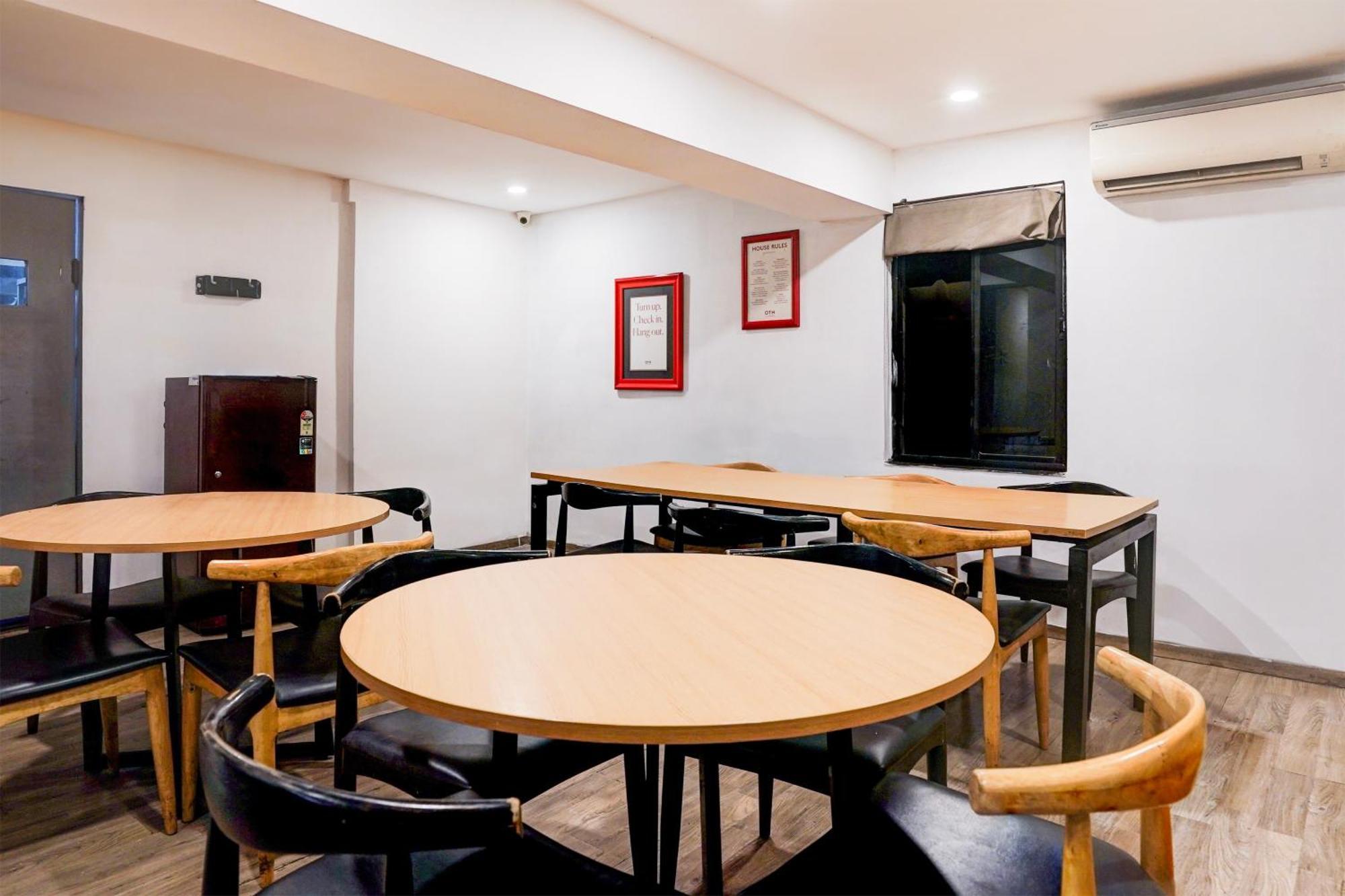 Super Townhouse Nagpur Railway Station Hotel Ngoại thất bức ảnh