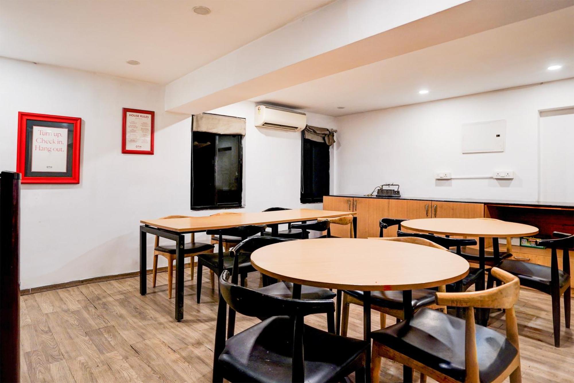 Super Townhouse Nagpur Railway Station Hotel Ngoại thất bức ảnh