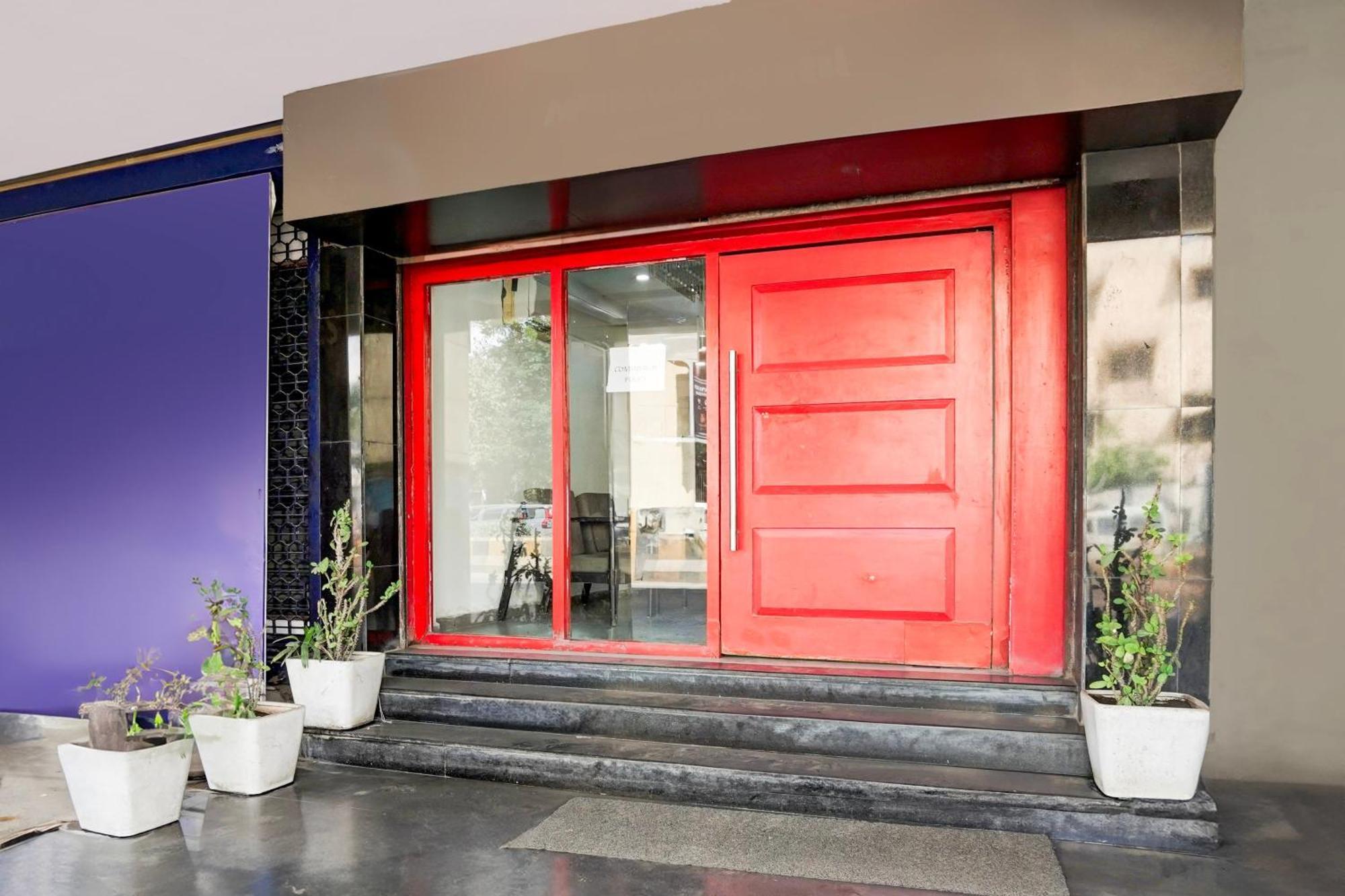 Super Townhouse Nagpur Railway Station Hotel Ngoại thất bức ảnh